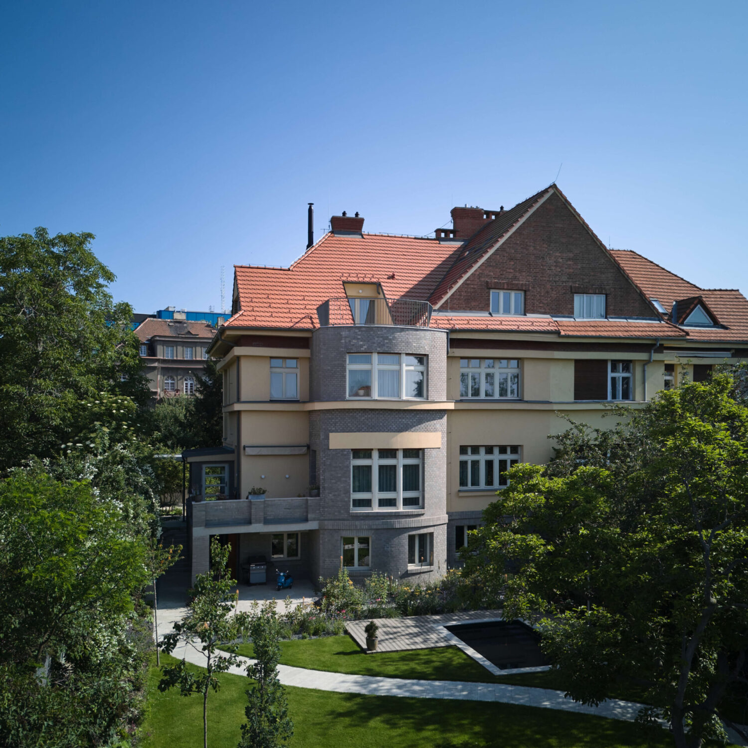 DJI_20250613090734_0156_D